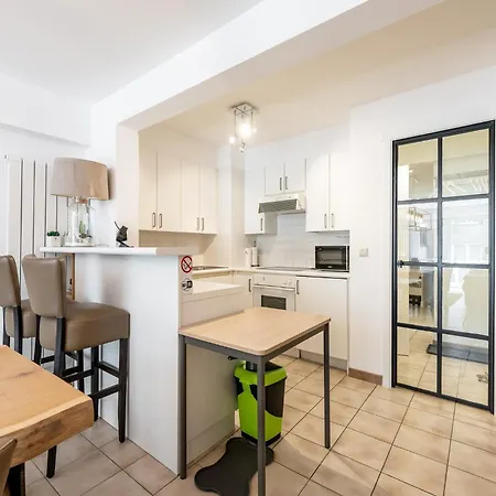 In Belgium Near The Harbor Бланкенберге